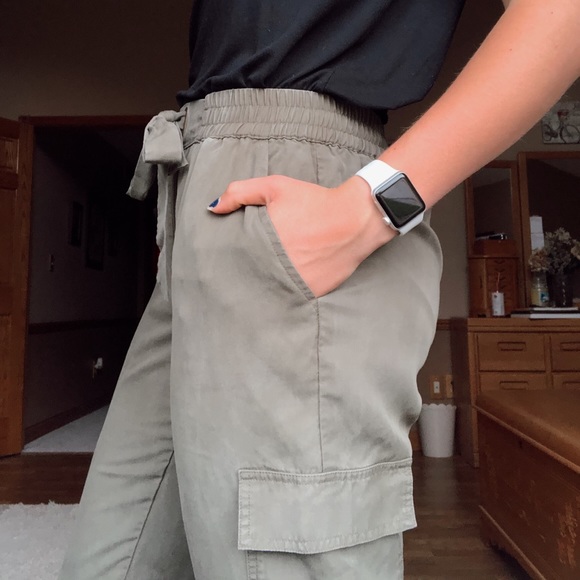 3/30 comfortable green cargo pants - Picture 2 of 7